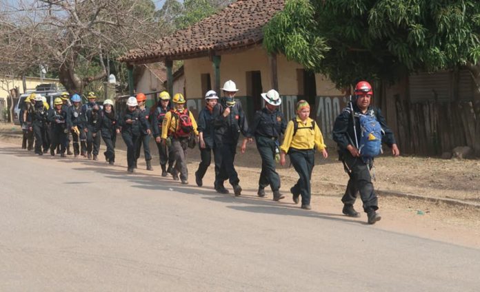 BOMBEROS