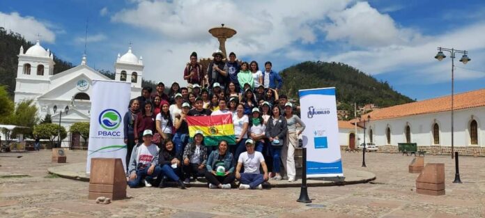 JOVENES