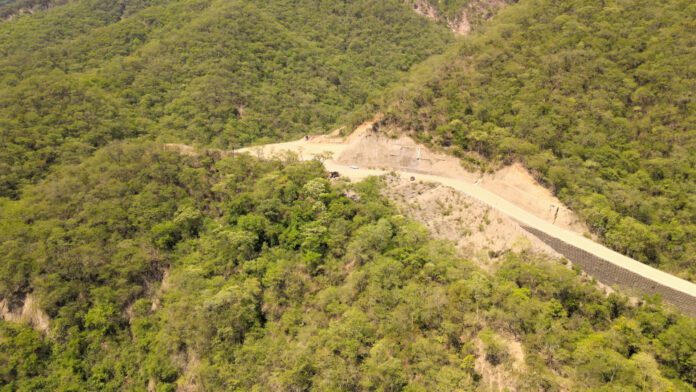 Imagen área del campo Los Monos, en el Parque Nacional Aguarague, situado en el departamento de Tarija, al sur de Bolivia. Foto: Miguel Surubi.