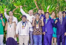 Presidentes y representantes de los países amazónicos junto con miembros de organizaciones ambientalistas y pueblos indígenas durante la Cumbre Amazónica que se realizó en Belém do Pará en Brasil. Foto: Gobierno de Brasil.