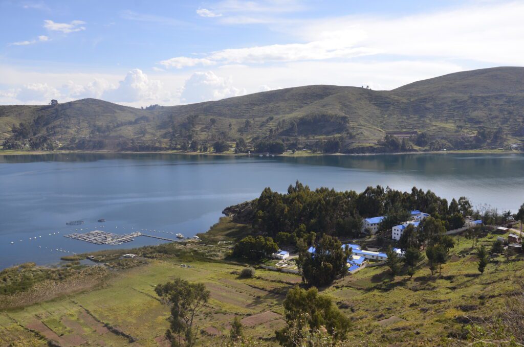 El nivel del agua del Lago Titicaca se ha reducido en 132 centímetros. Foto: Miriam Telma Jemio.