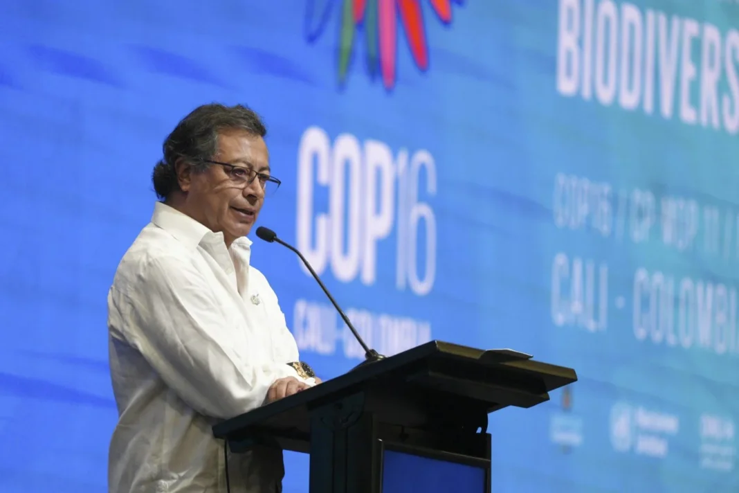 PRESIDENTE DE COLOMBIA COP16 El presidente de Colombia, Gustavo Petro, en la ceremonia inaugural de la COP16 de biodiversidad en Cali. Su país, en su rol de presidente de la cumbre, impulsó la creación de un nuevo fondo de financiación para la naturaleza, pero no llegó a discutirse (Imagen: Juan Cano / Presidencia de Colombia, PDM)