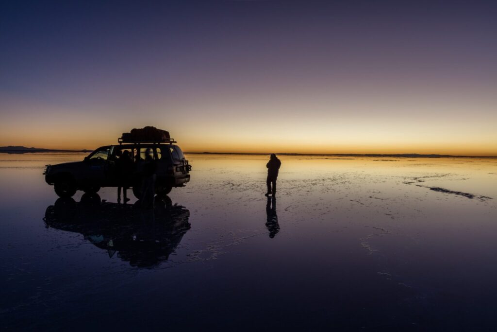 El salar de Uyuni, tiene reservas de aguas subterráneas, además, es un sitio clave para el turismo boliviano. Foto: Diego Delso, delso.photo, Licencia CC-BY-SA.