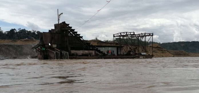 MINERIA ILEGAL EN BOLIVIA RIO MADRE DE DIOS