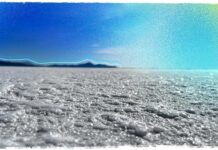 The Salar de Uyuni, with an estimated 21 million tons of lithium. Photo: Rocío Lloret
