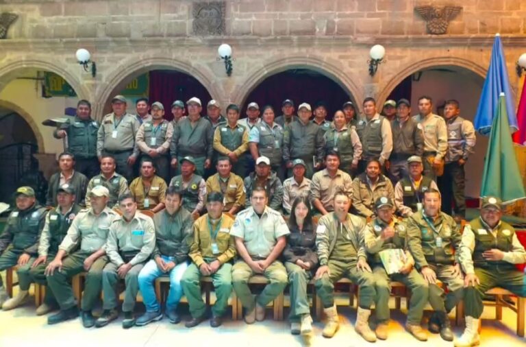 Guardaparques de las 23 áreas protegidas de Bolivia definieron una agenda nacional. Foto: Sumando Voces