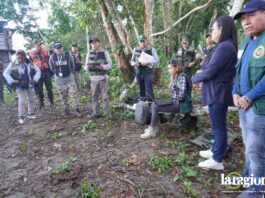 Así se desarrolló la audiencia a orillas del río Madre de Dios, en el ingreso a la comunidad Genechiquía, territorio del pueblo indígena Esse Ejja.