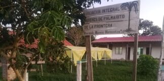 Sede de la Asociación Integral de Mujeres de Palmarito de la Frontera “Buscando Nuevos Horizontes”, donde mujeres indígenas desarrollan desde hace más de una década iniciativas de aprovechamiento sostenible del bosque chiquitano.