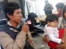 Un comunario del pueblo en contacto inicial Ese Ejjas, del puerto Salinas (municipio de Reyes, Beni), expone la crítica situación que enfrenta su comunidad: sin acceso a servicios básicos y afectada por la presencia de mercurio en sus organismos, una amenaza creciente para su salud y supervivencia.
